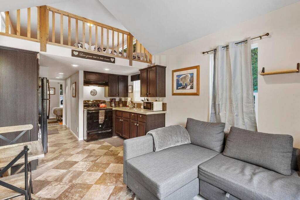 Cozy Tiny Home Steps Away From Mt. Rainier Ashford Exterior photo